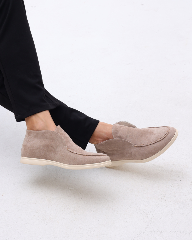 The Label ™ I Old Money High Suede Loafers