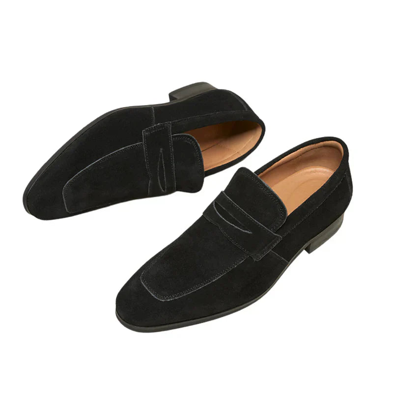 The Label ™ | Oud Geld Suede Strap Loafers