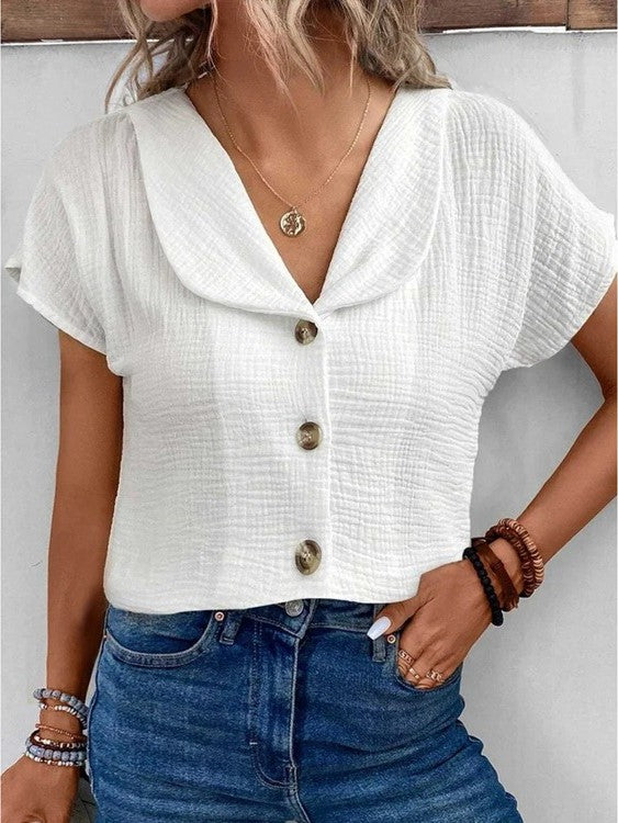 BLOUSE WITH COLLAR AND BUTTON CLOSURE